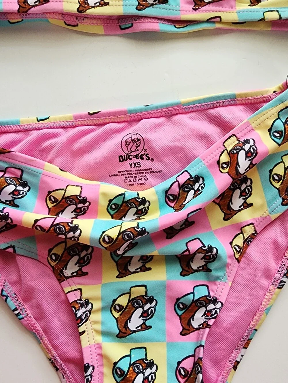 Buc-ee's Girls 2-Piece All-Over Print Beaver Swimsuit Sz. YXS NEW